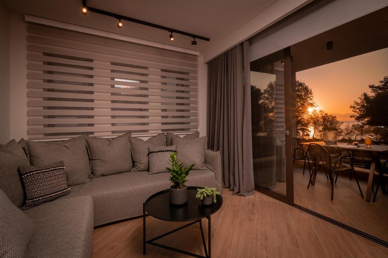 Point Ephemere Beachfront Apartments Zákynthos by Eksteriør bilde